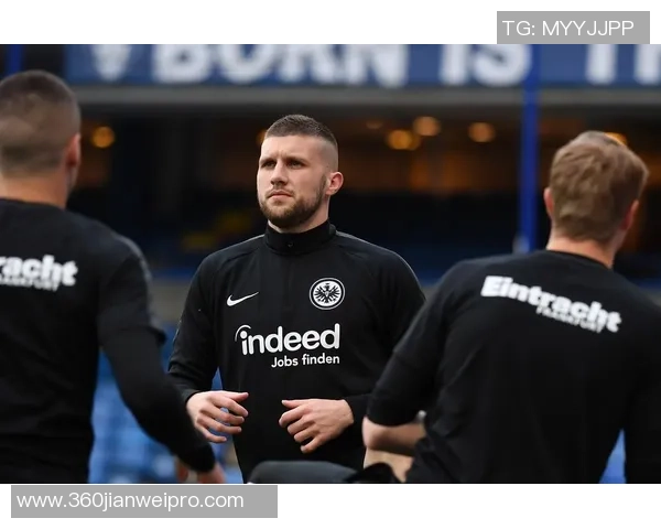 法兰克福足球队的当家球星是谁他在球队中扮演着怎样的角色